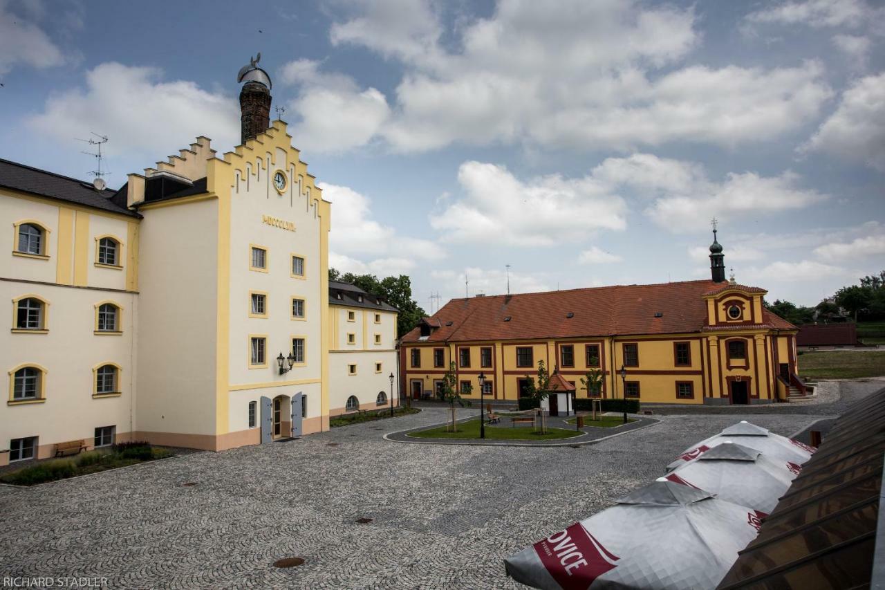 Hotel U Lípy Krusovice Exterior foto